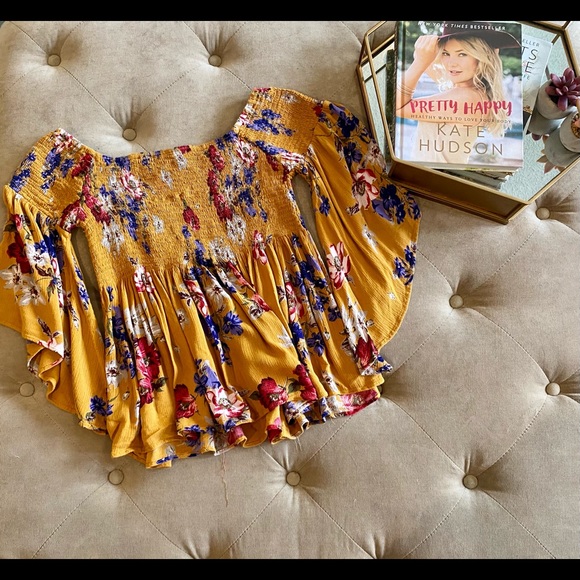 Altar’d state off shoulder top - Picture 2 of 3